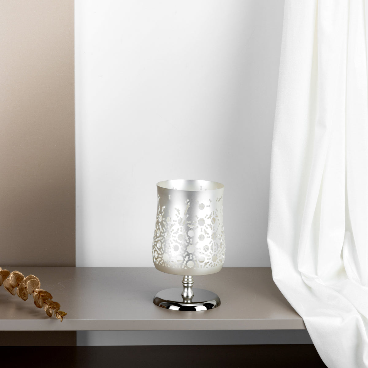 Filigree Metal Candle Holder on Pedestal Base — Otantik