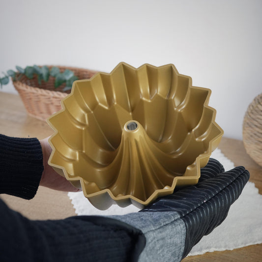 Bundt Cake Pan Non-Stick Gold Metal Baking Mould — A Home