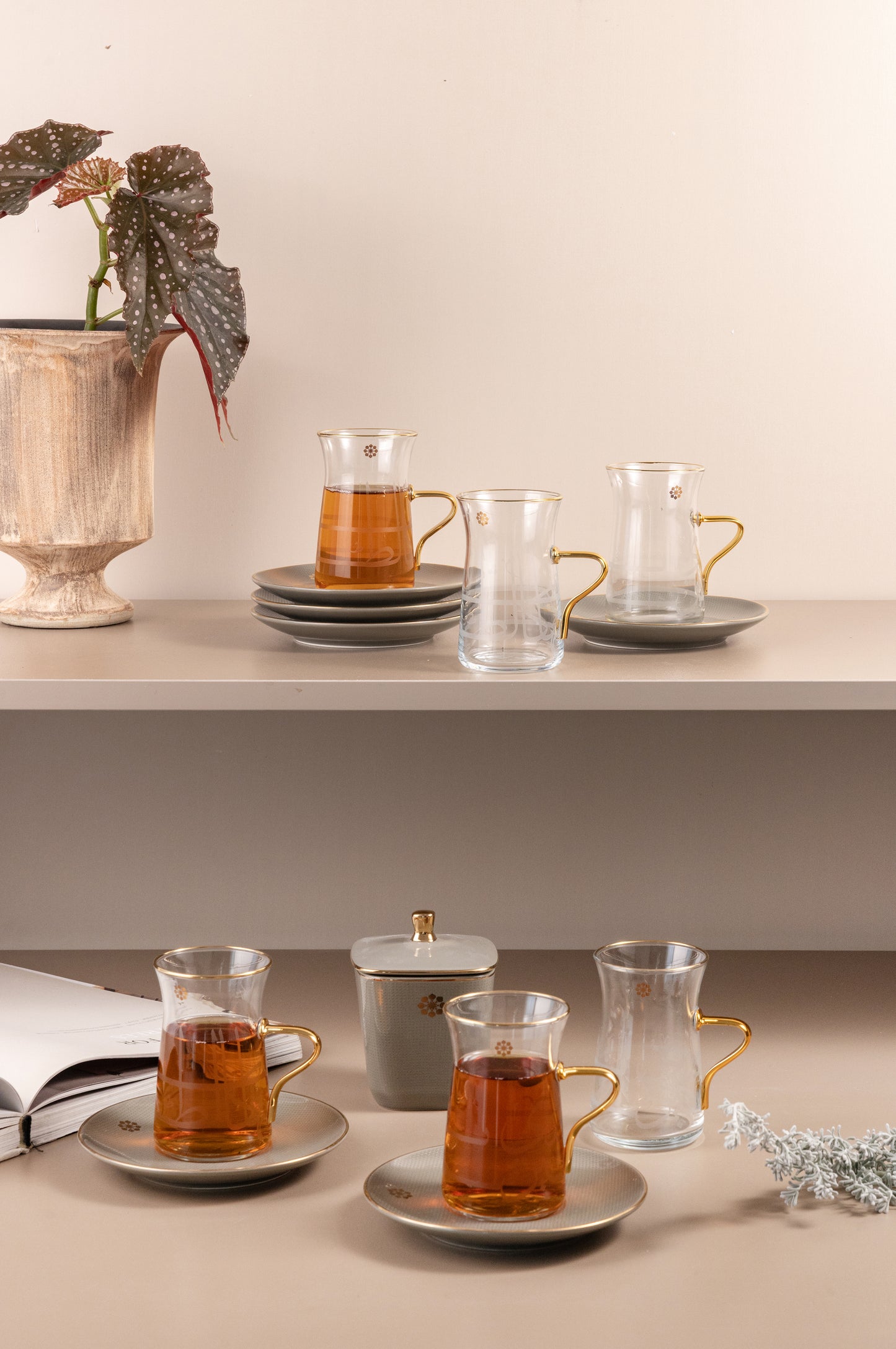 طقم أستكانات