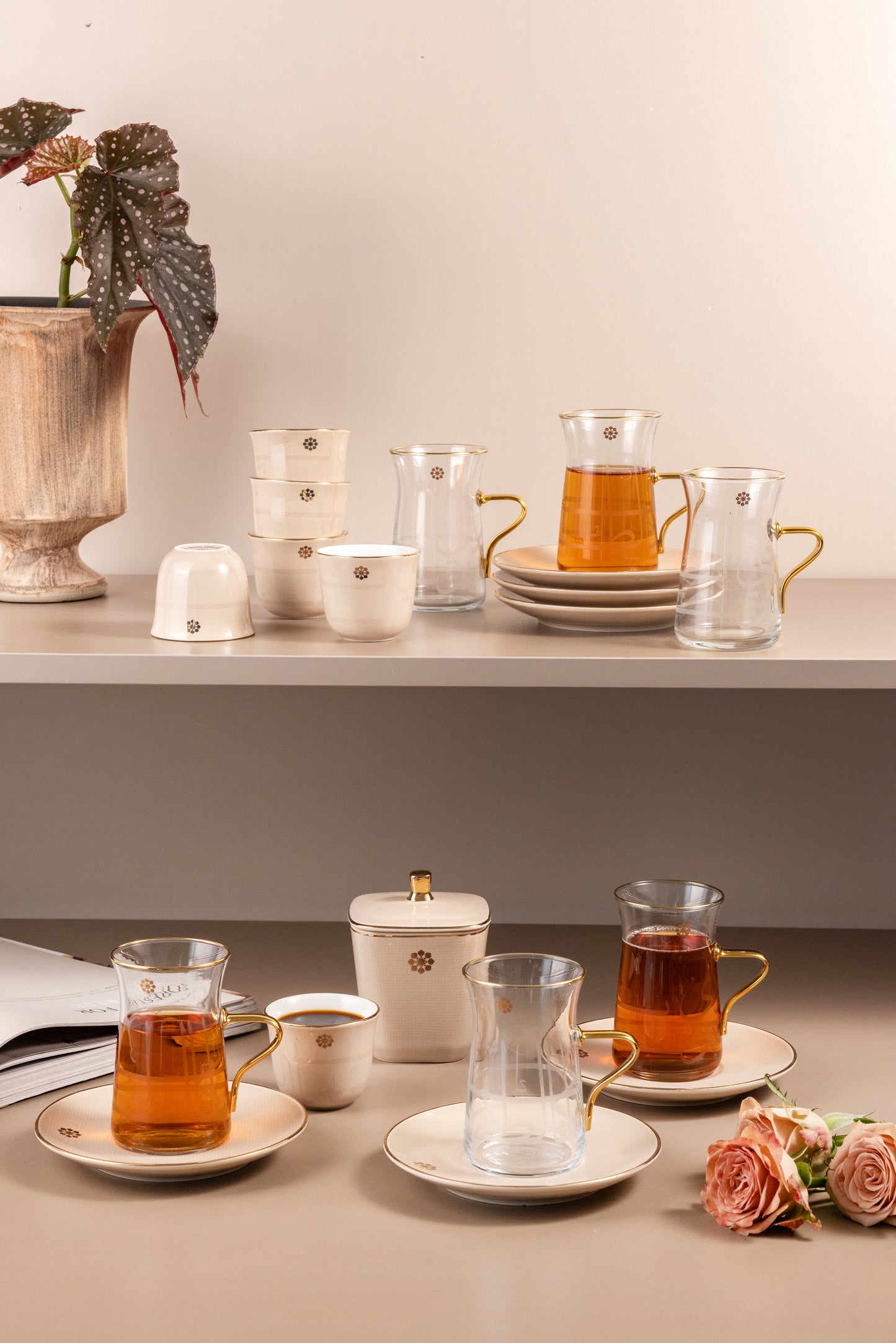 طقم الشاي والقهوة العربية