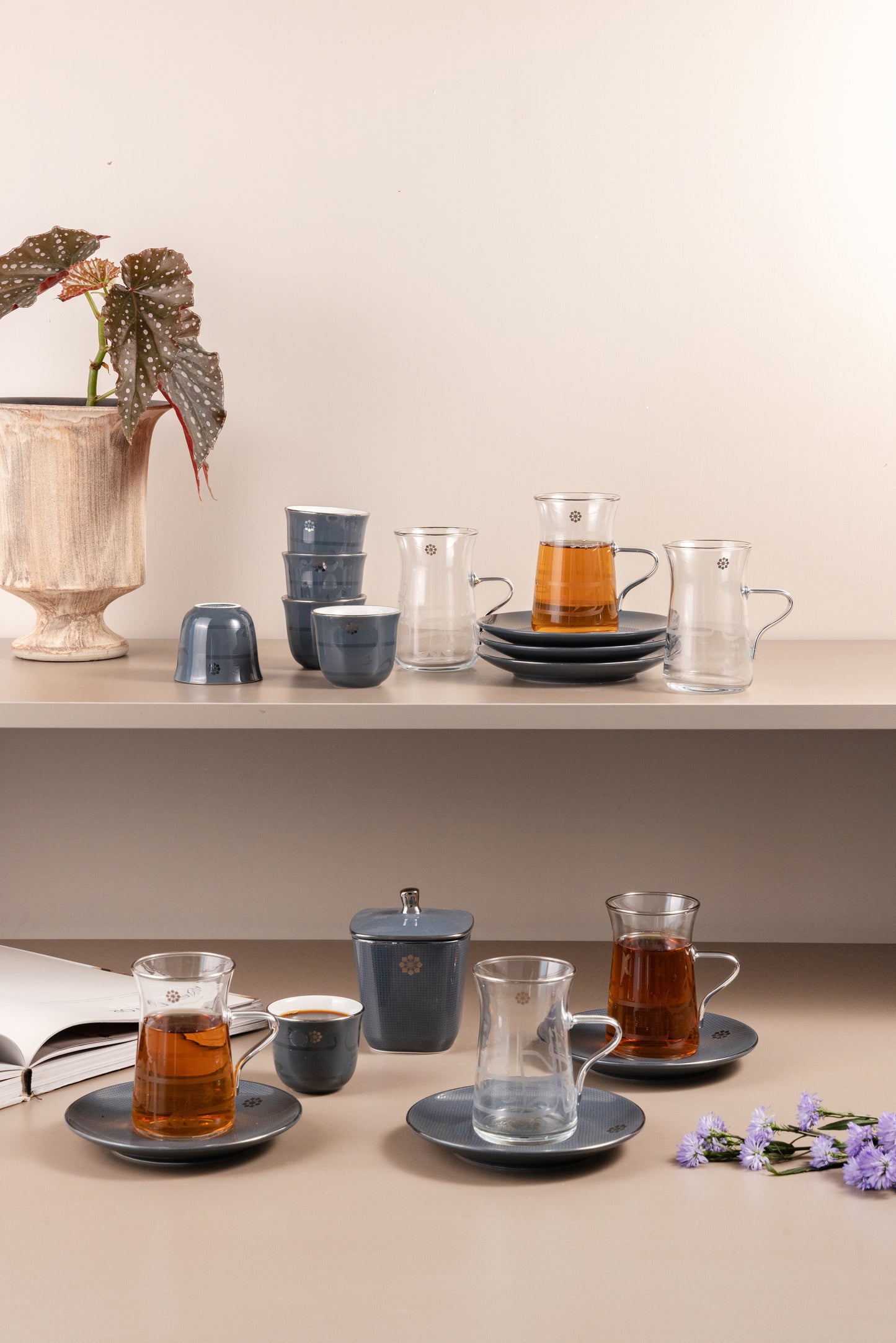 طقم الشاي والقهوة العربية