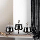 Nut serving set