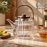 إبريق زجاج